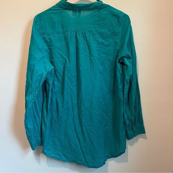 Divided 100% cotton blue button down H&M - Picture 2 of 7